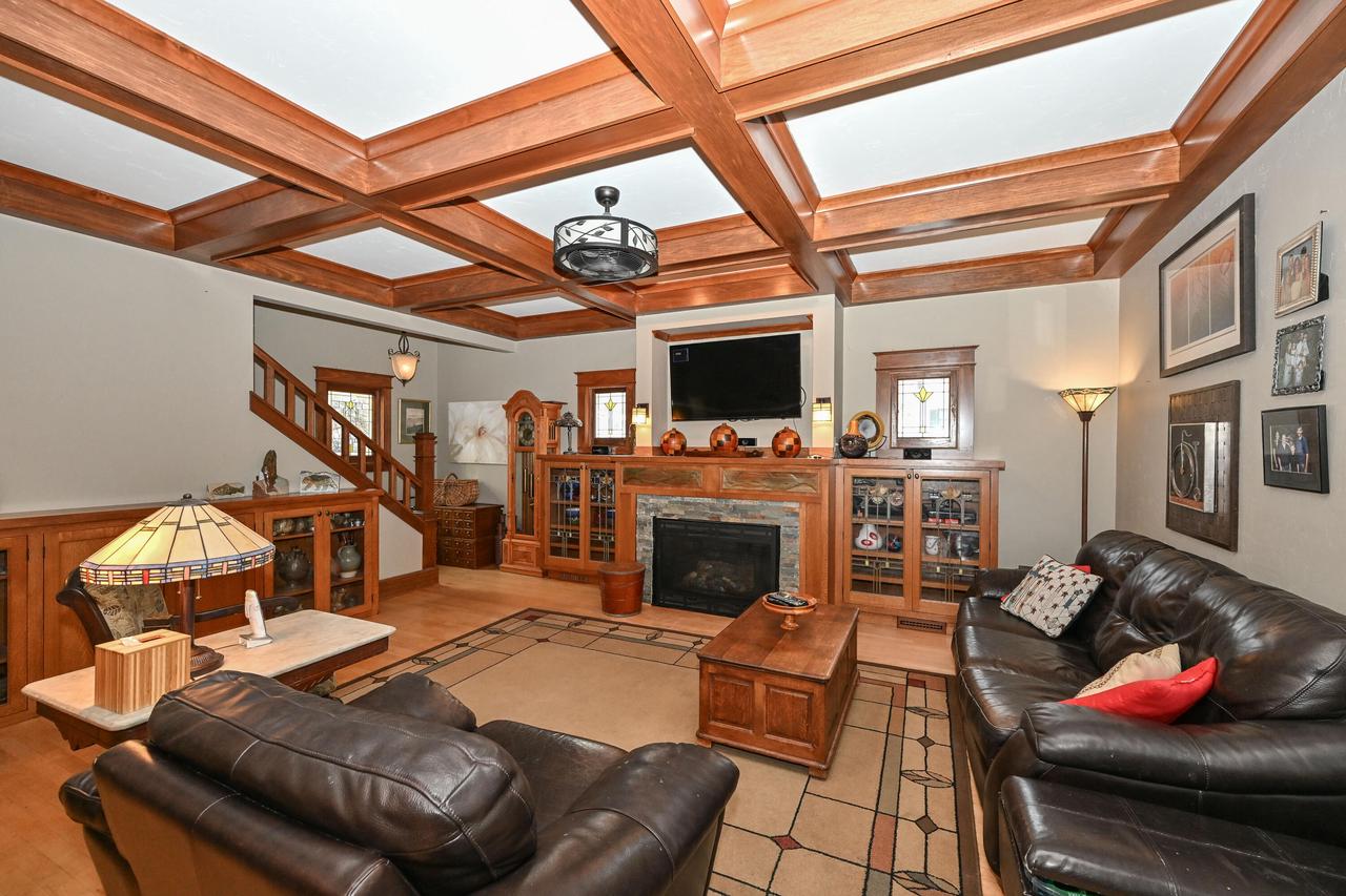 2176 North 73rd STREET