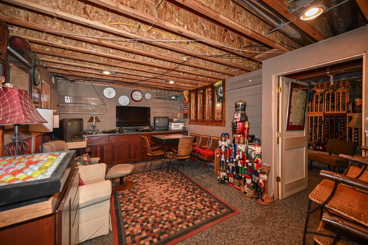 2176 North 73rd STREET