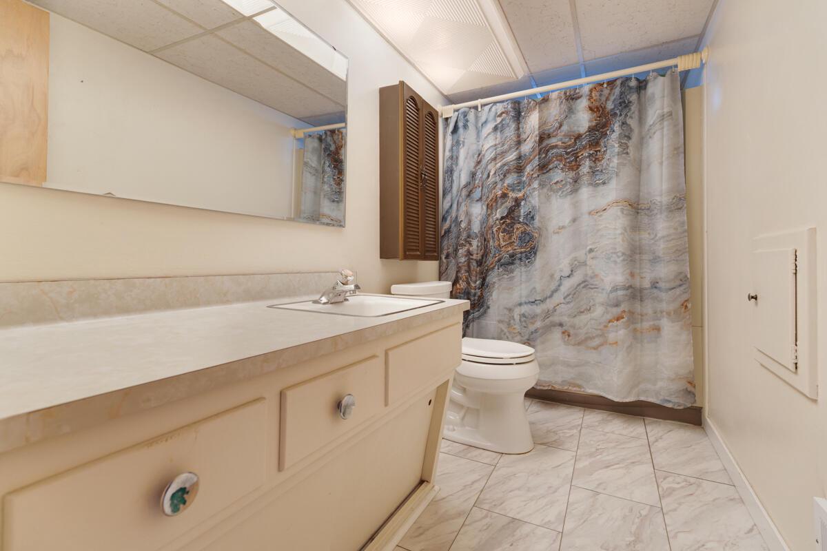 2813 East Allerton AVENUE