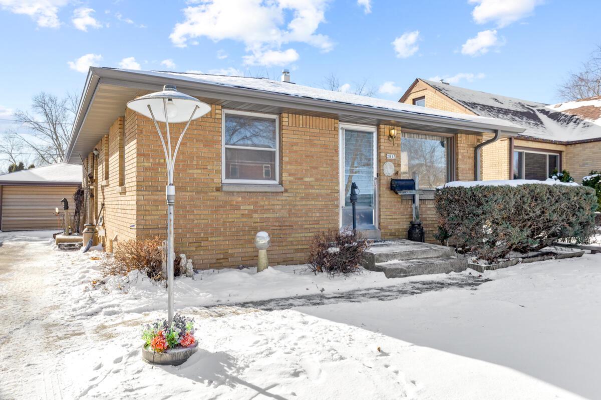 2813 East Allerton AVENUE