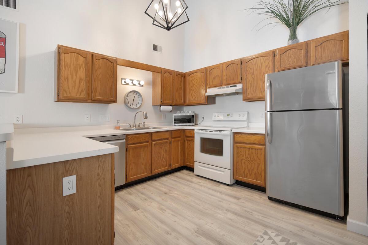 3640 East Barbara COURT 202