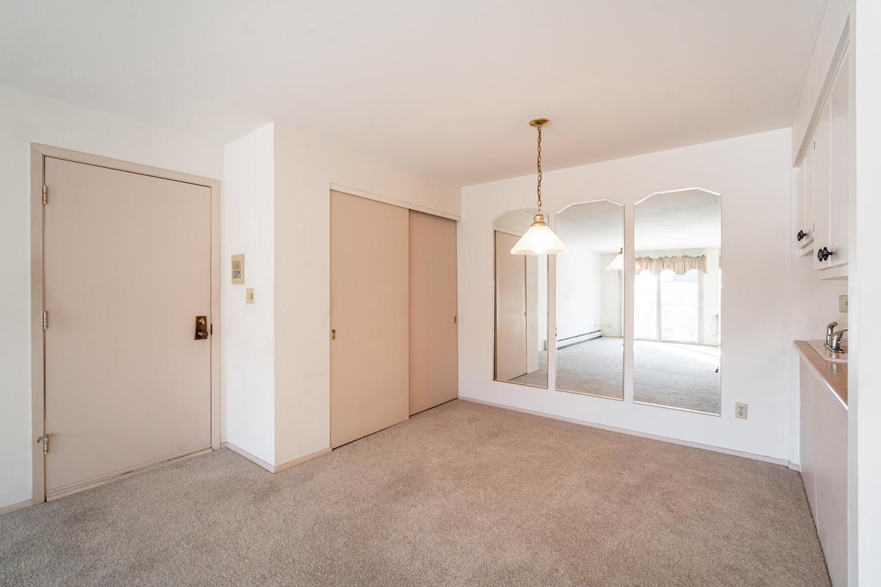 8530 West Waterford AVENUE 5