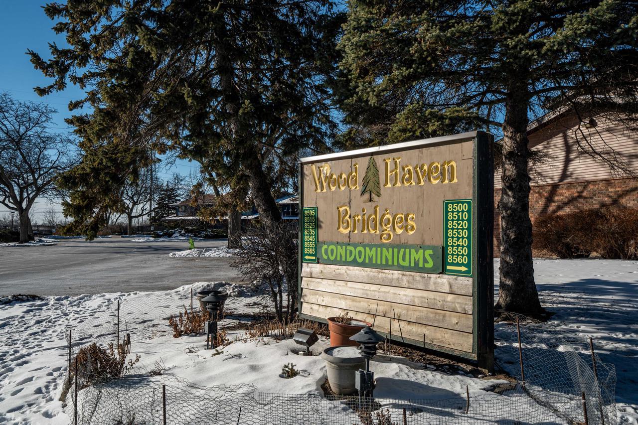 8530 West Waterford AVENUE 5