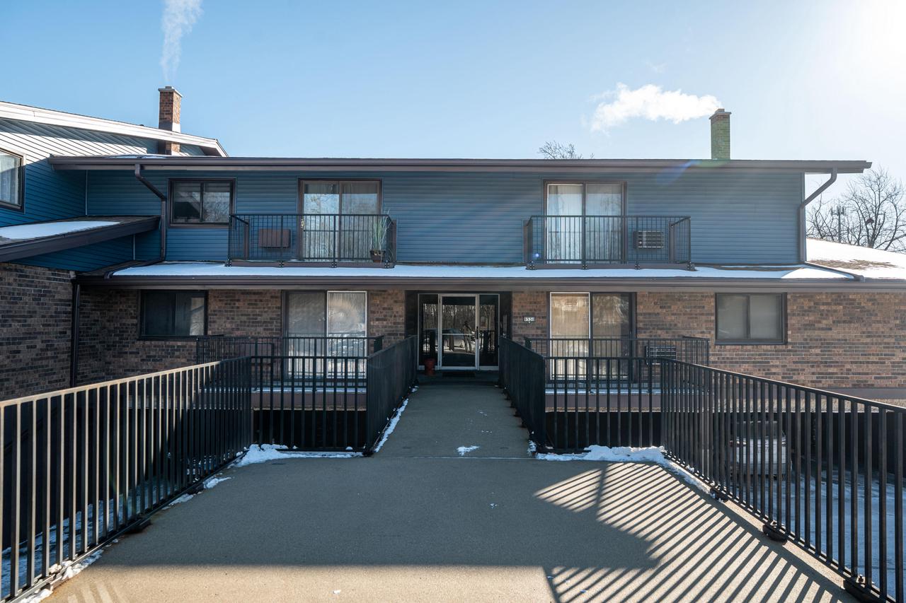 8530 West Waterford AVENUE 5