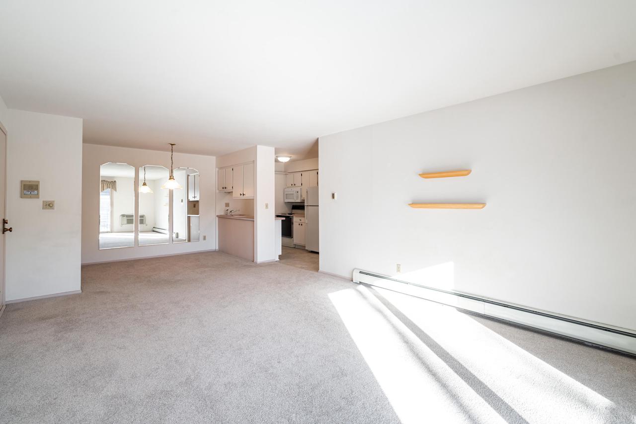 8530 West Waterford AVENUE 5