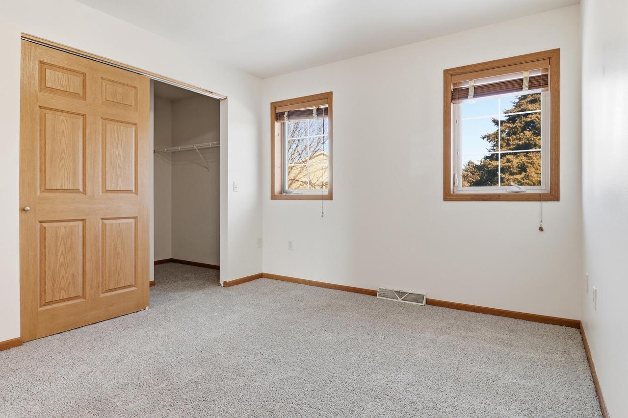 622 Shepherds DRIVE 4