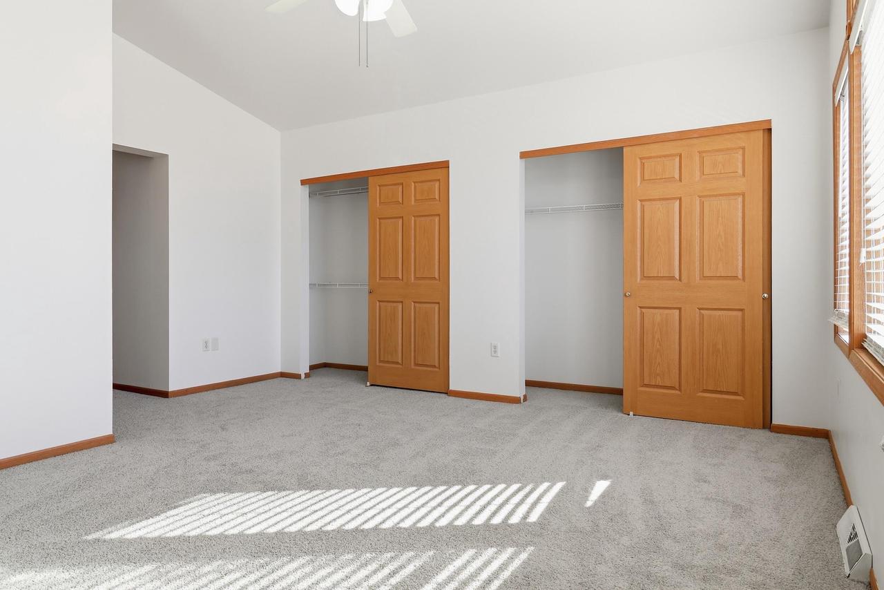 622 Shepherds DRIVE 4