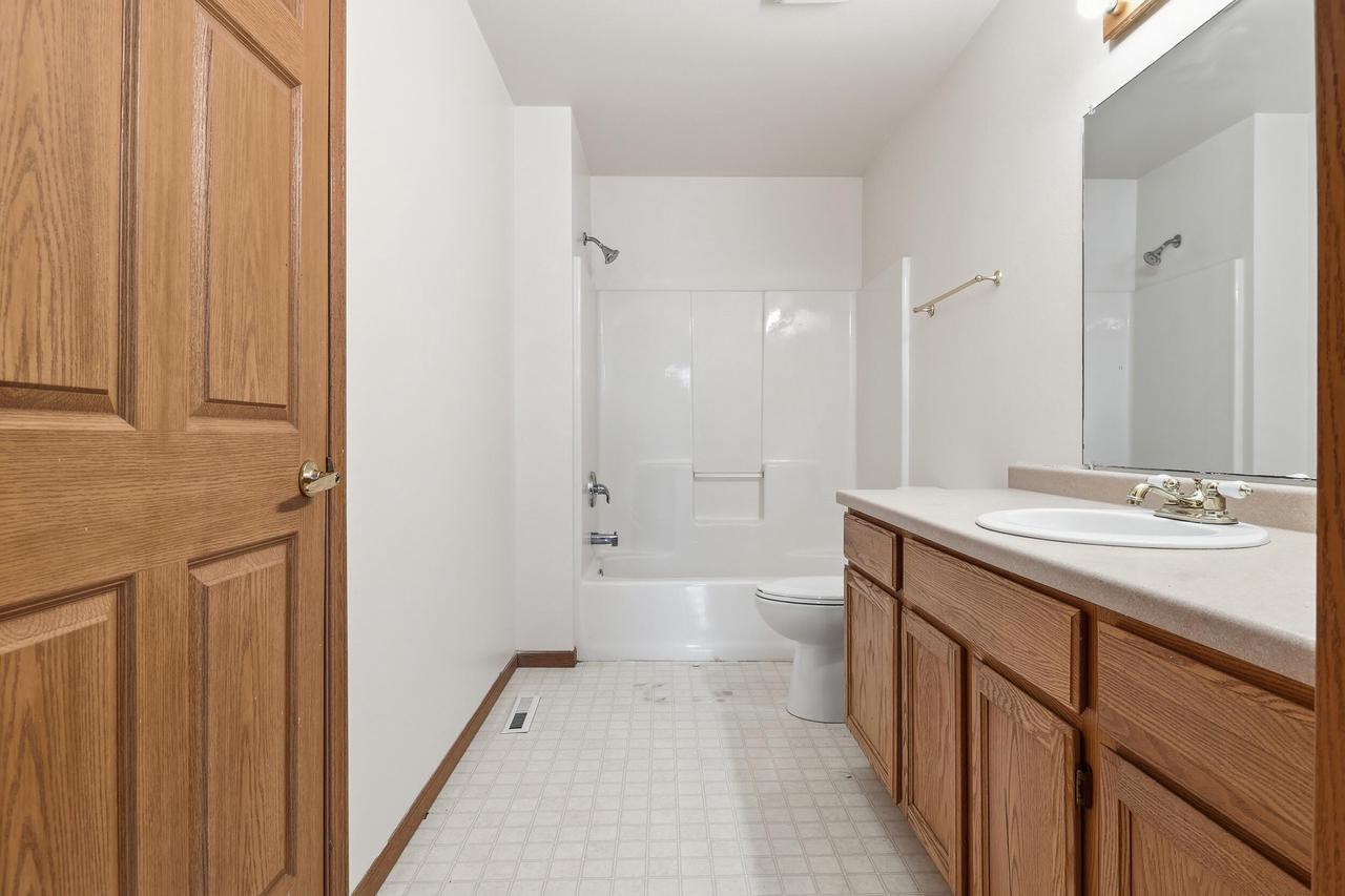 622 Shepherds DRIVE 4