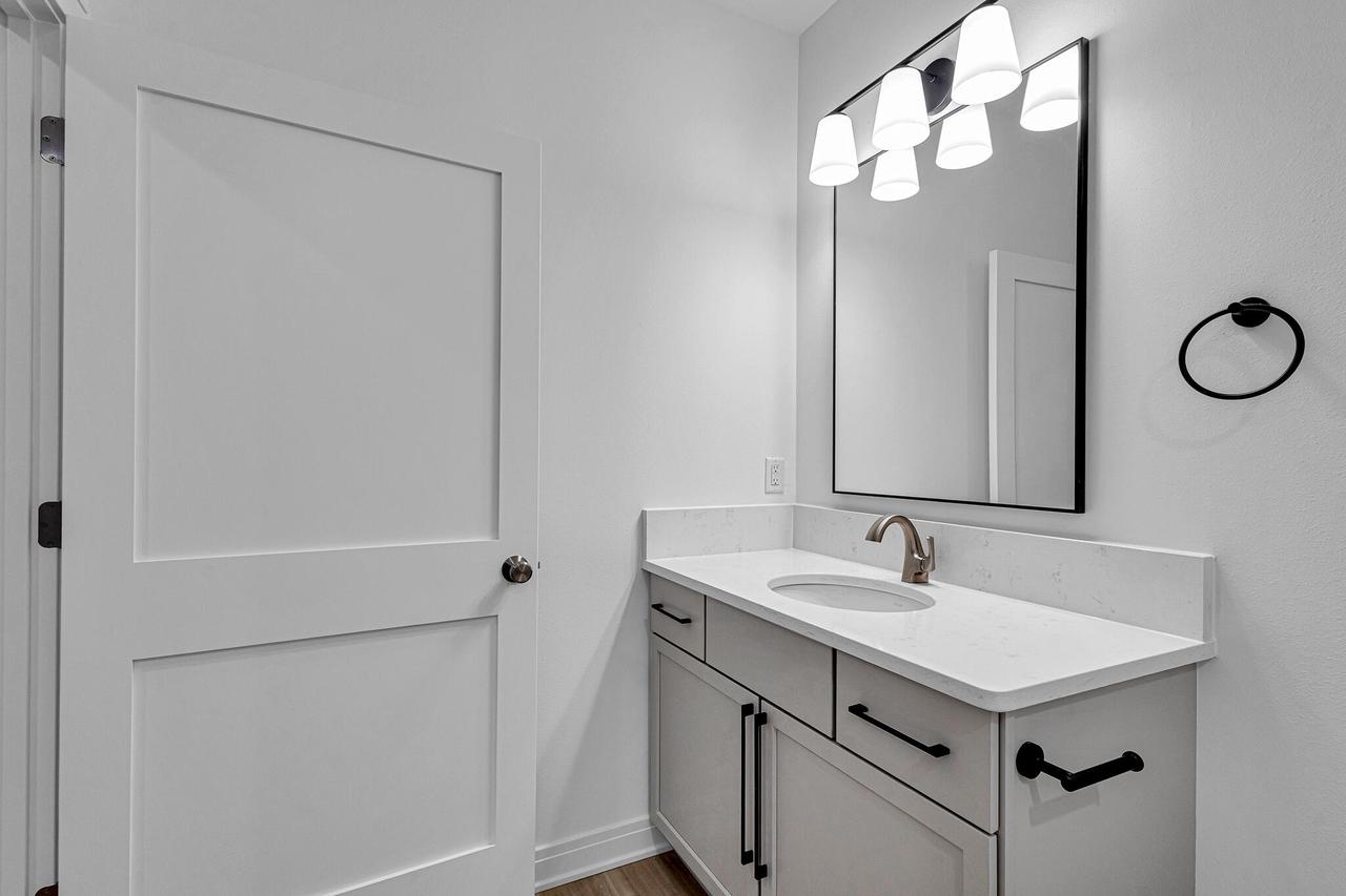 2950 North 186th STREET 9