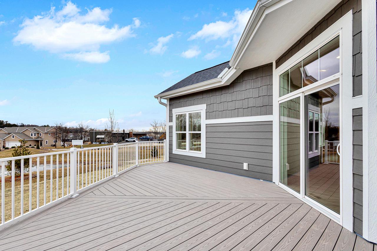 2950 North 186th STREET 9