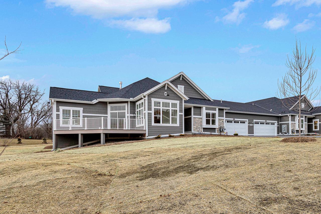 2950 North 186th STREET 9