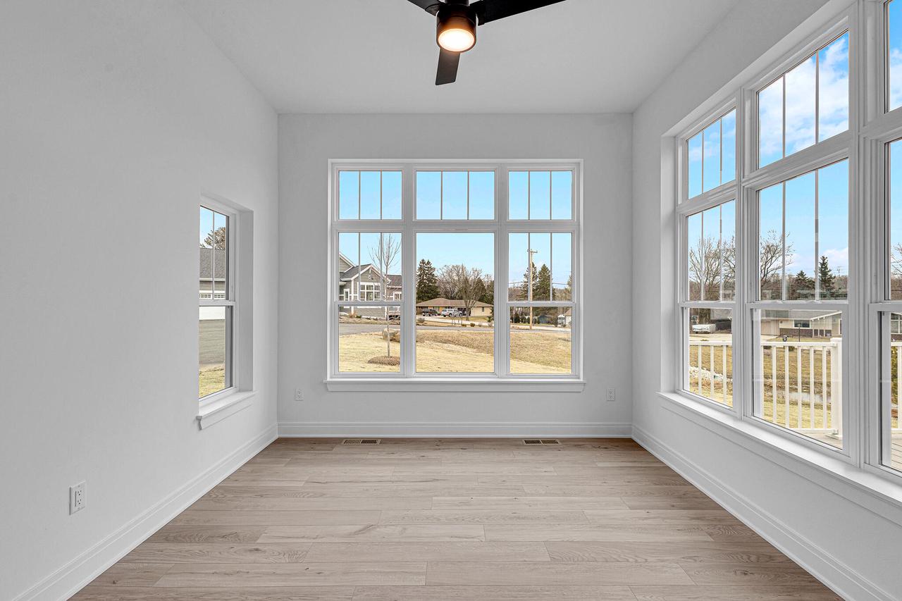 2950 North 186th STREET 9