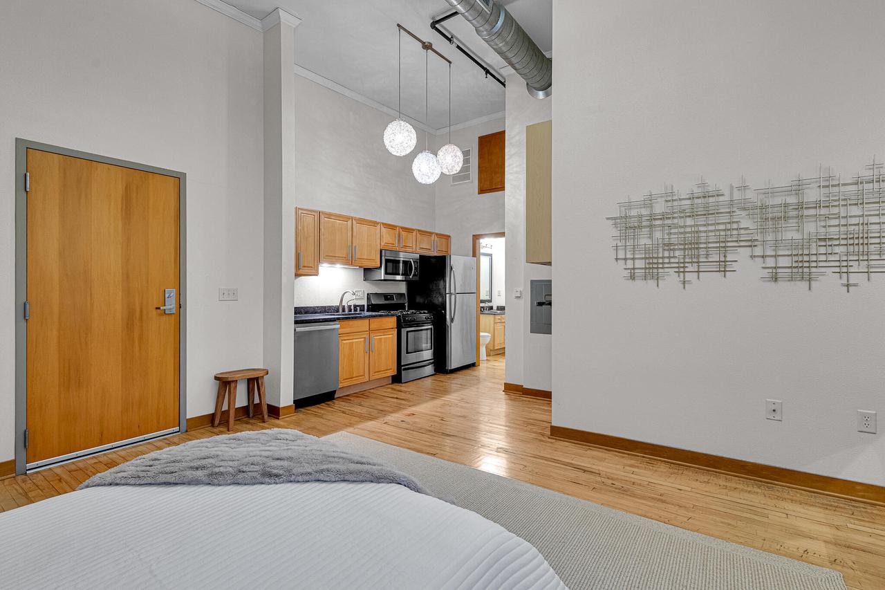 1017 South 2nd STREET 405