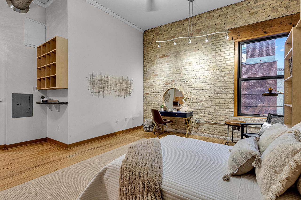 1017 South 2nd STREET 405