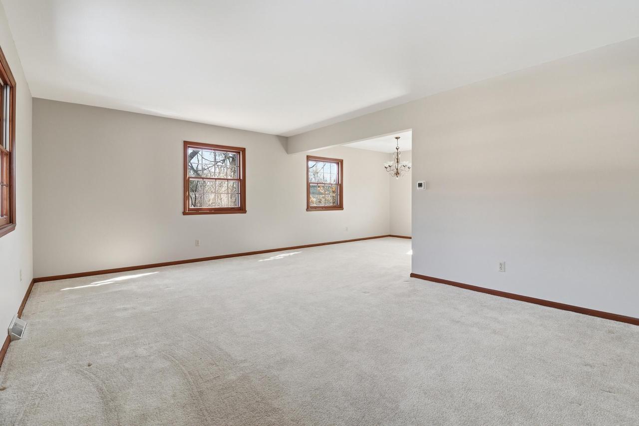 8541 West Midland DRIVE