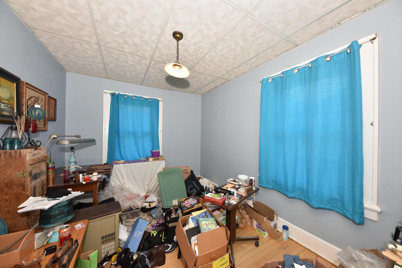 1112 South 77th STREET