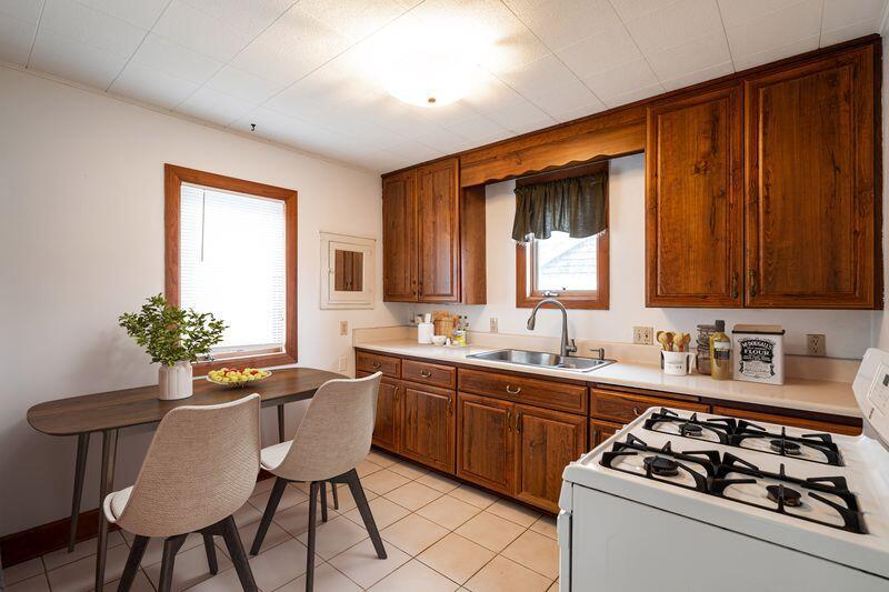 507 South Oak Park COURT