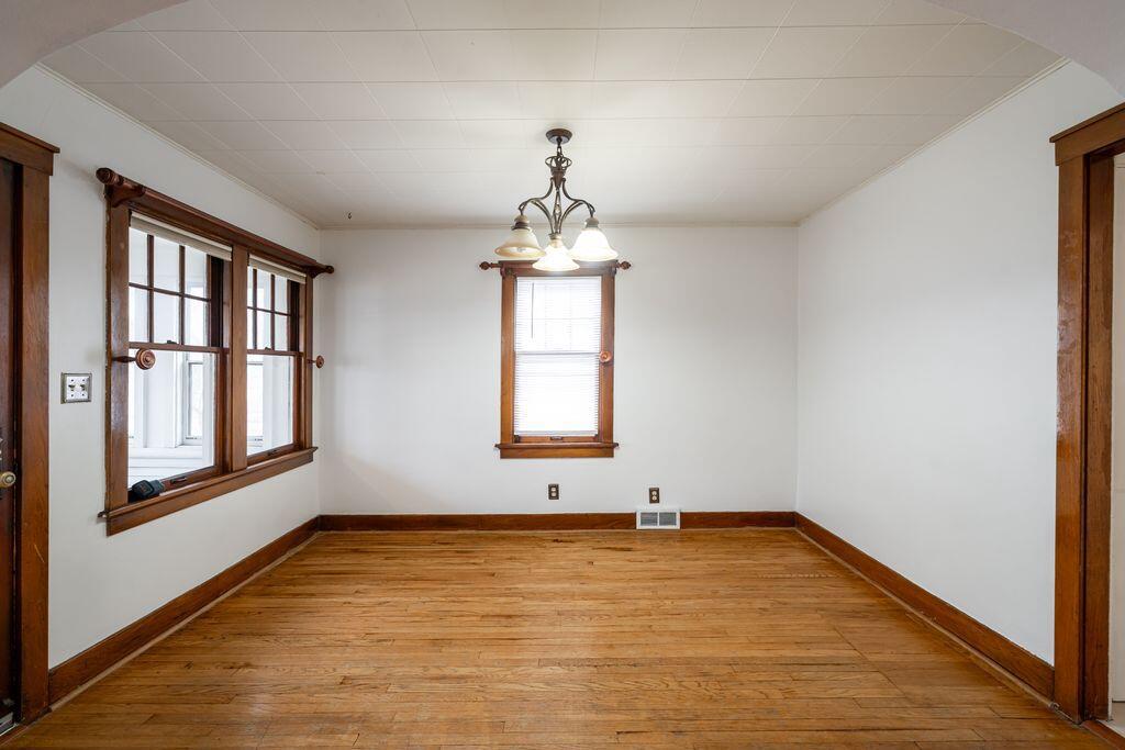 507 South Oak Park COURT