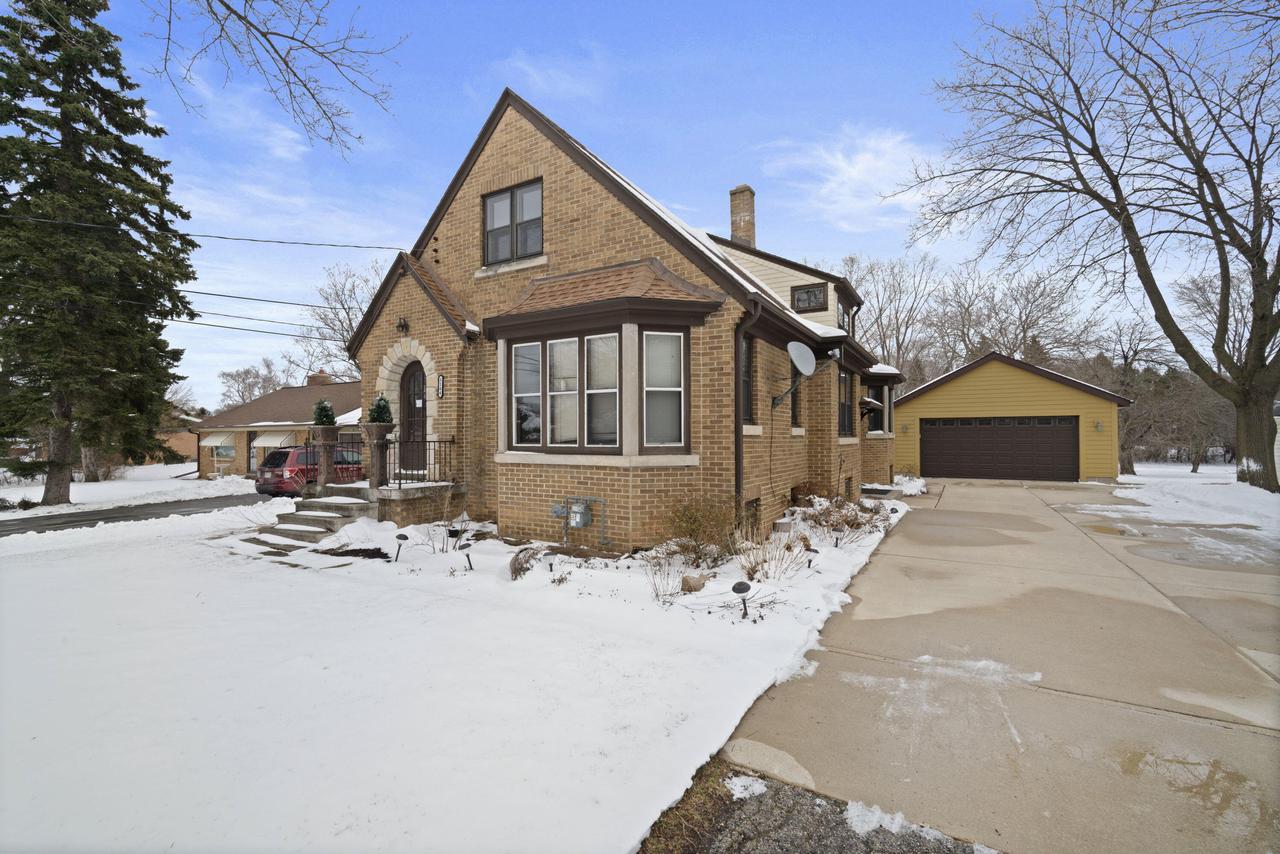 5144 S 43rd STREET