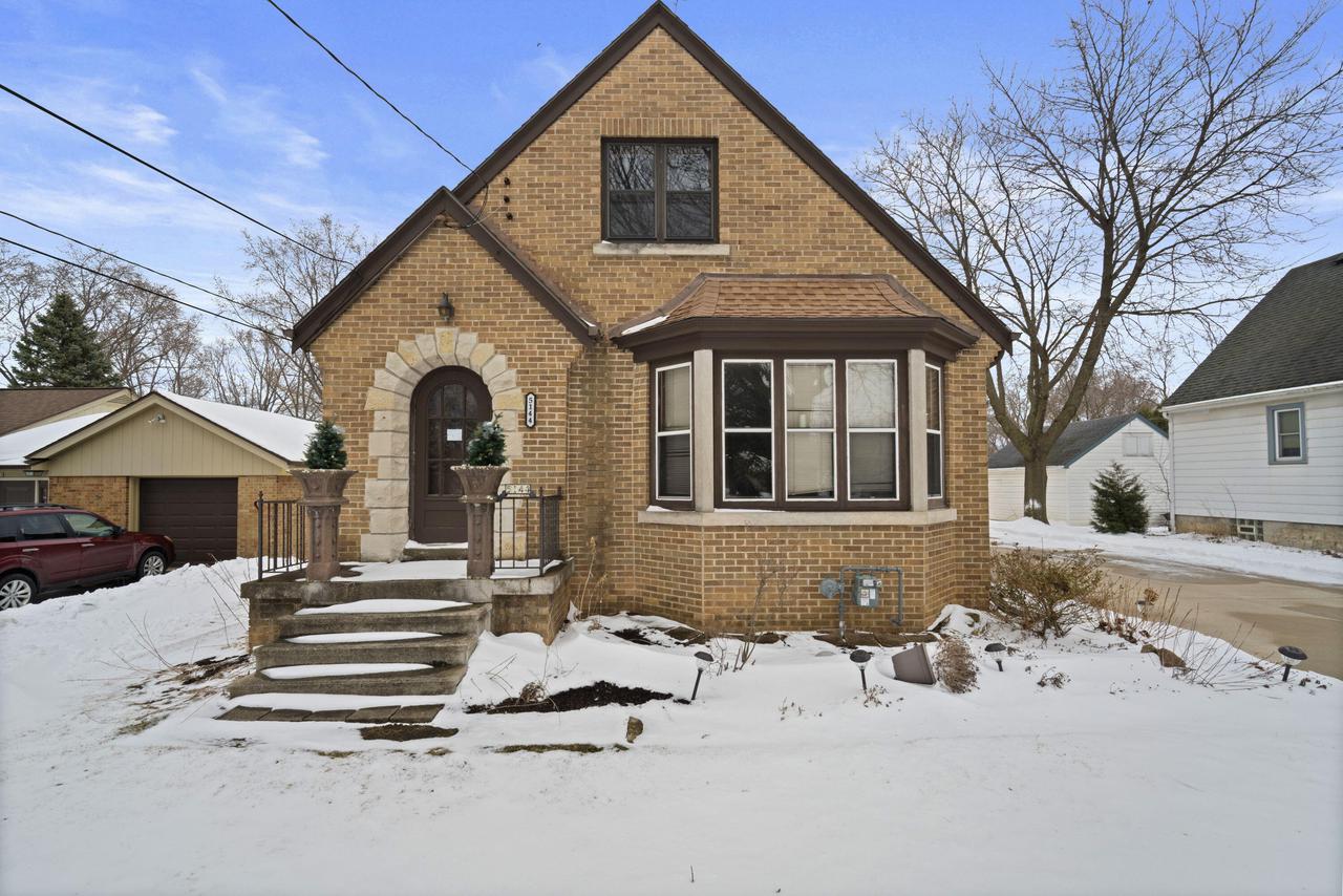 5144 S 43rd STREET