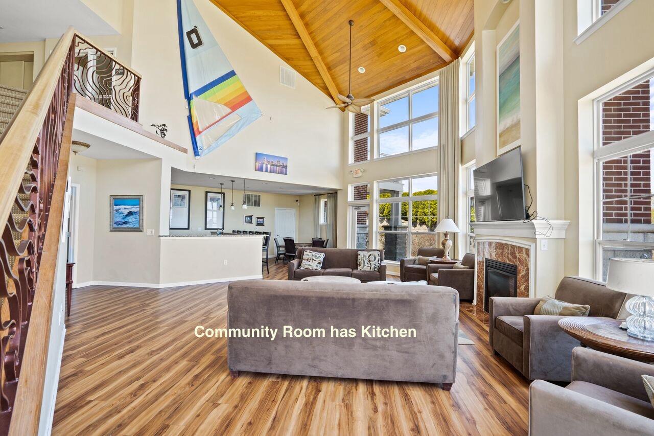 3870 South Lake DRIVE 1102