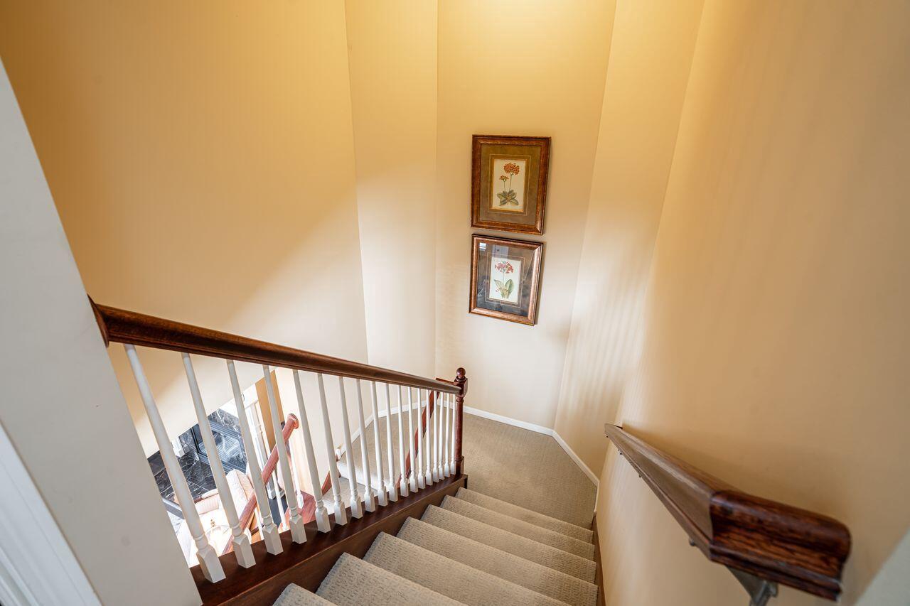 3870 South Lake DRIVE 1102