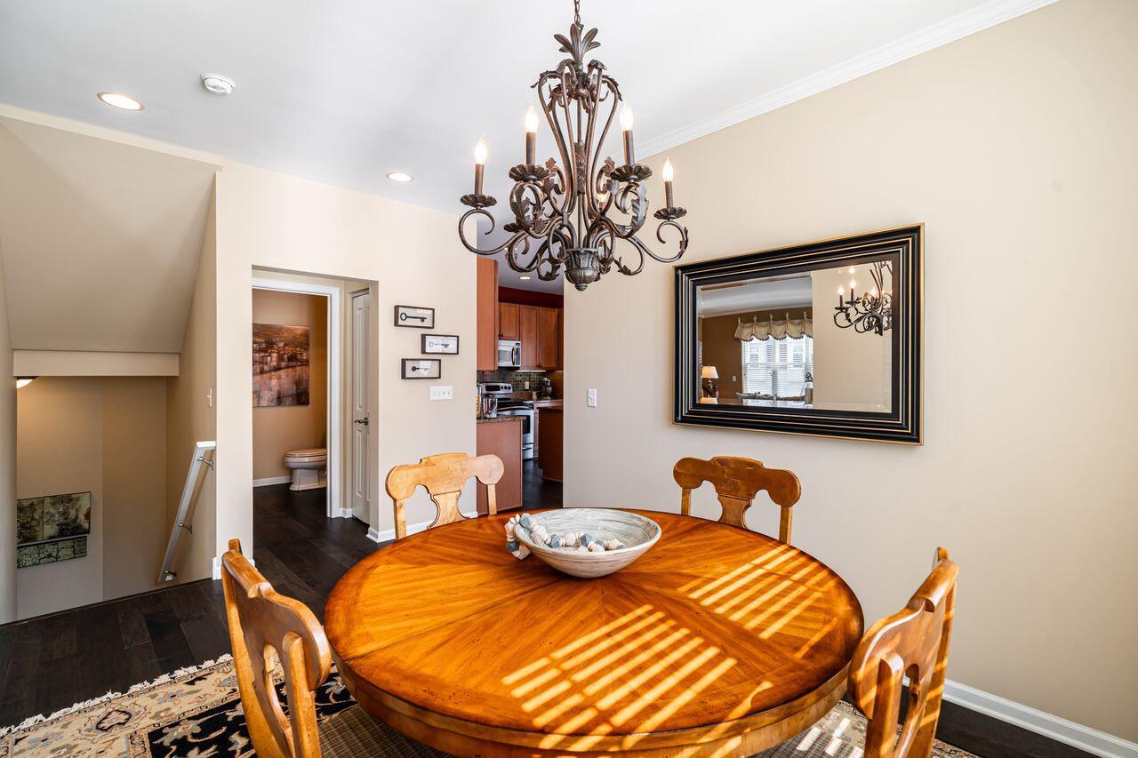 3870 South Lake DRIVE 1102