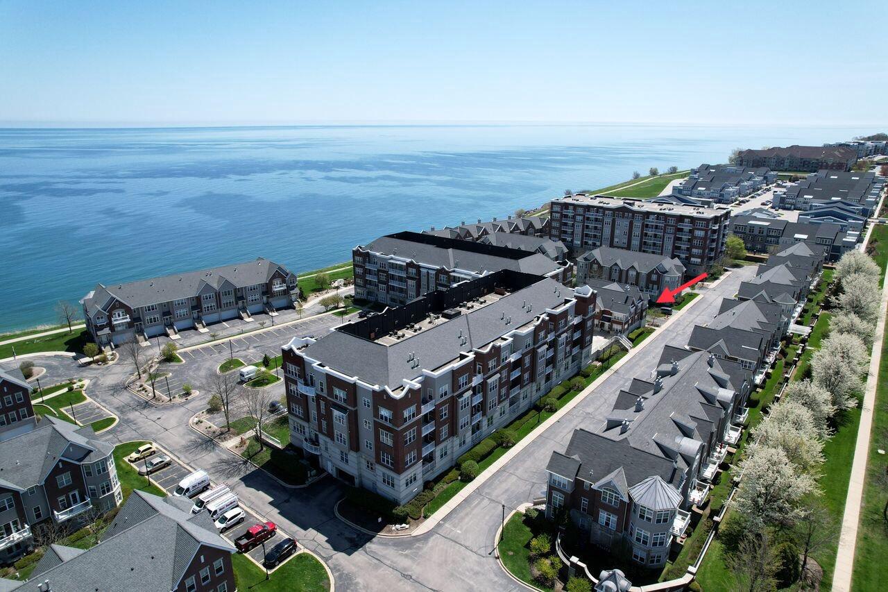 3870 South Lake DRIVE 1102