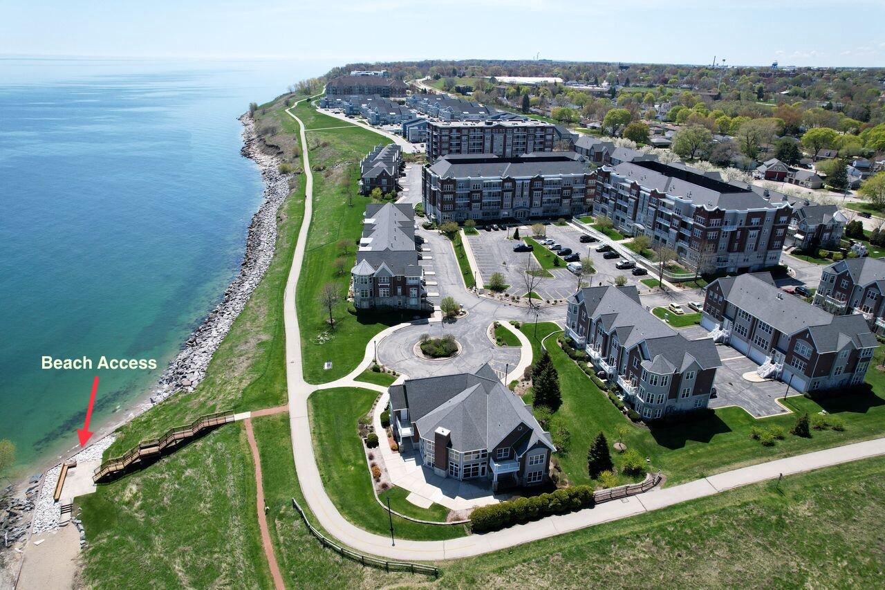 3870 South Lake DRIVE 1102