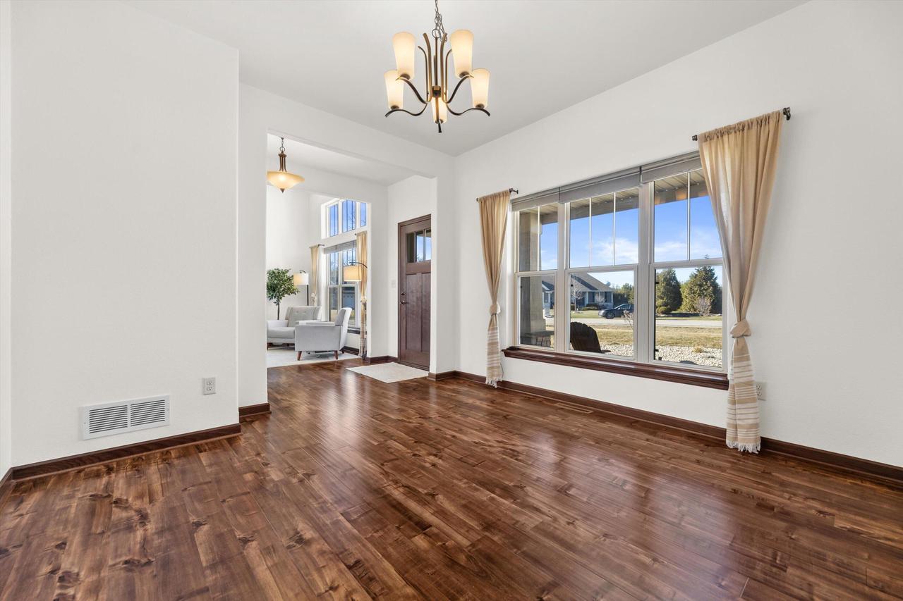 W222S3988 Timm DRIVE
