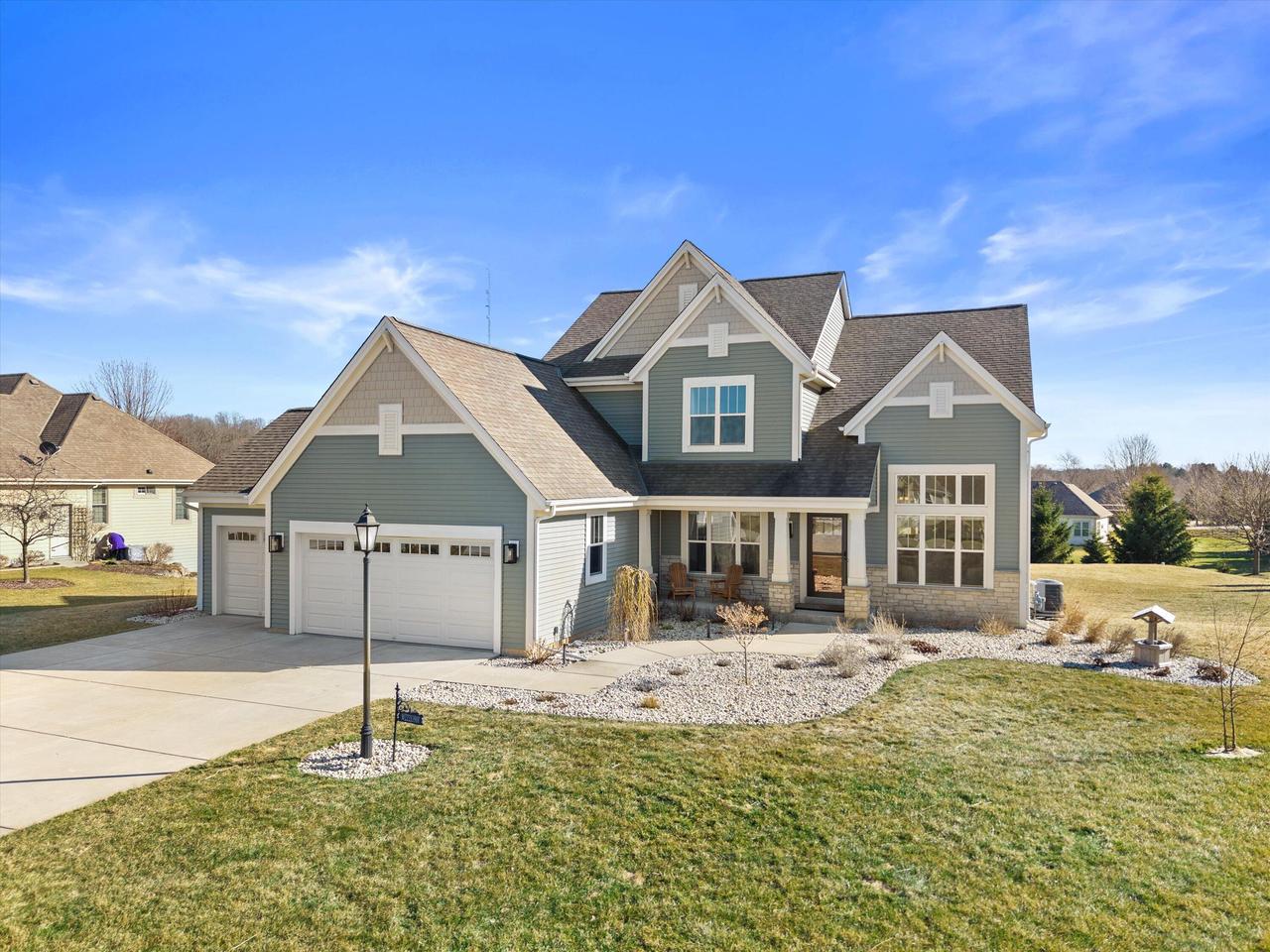 W222S3988 Timm DRIVE