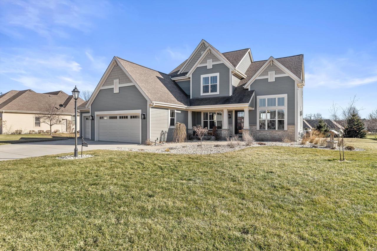 W222S3988 Timm DRIVE