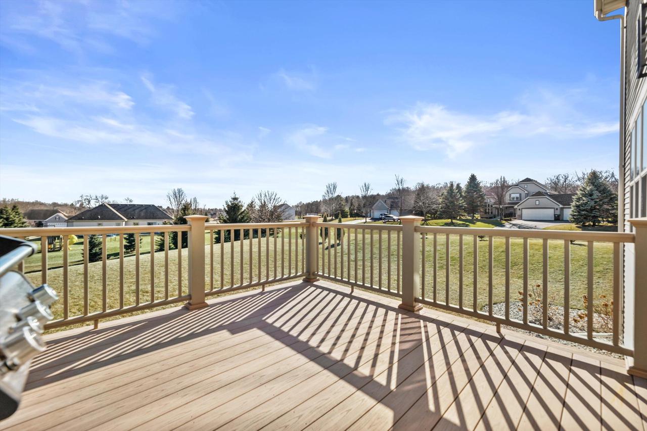 W222S3988 Timm DRIVE