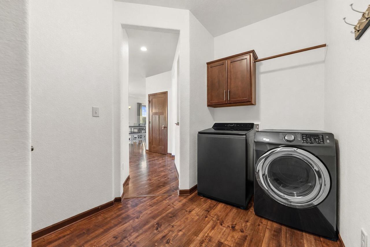 W222S3988 Timm DRIVE