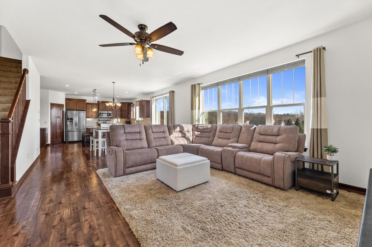W222S3988 Timm DRIVE