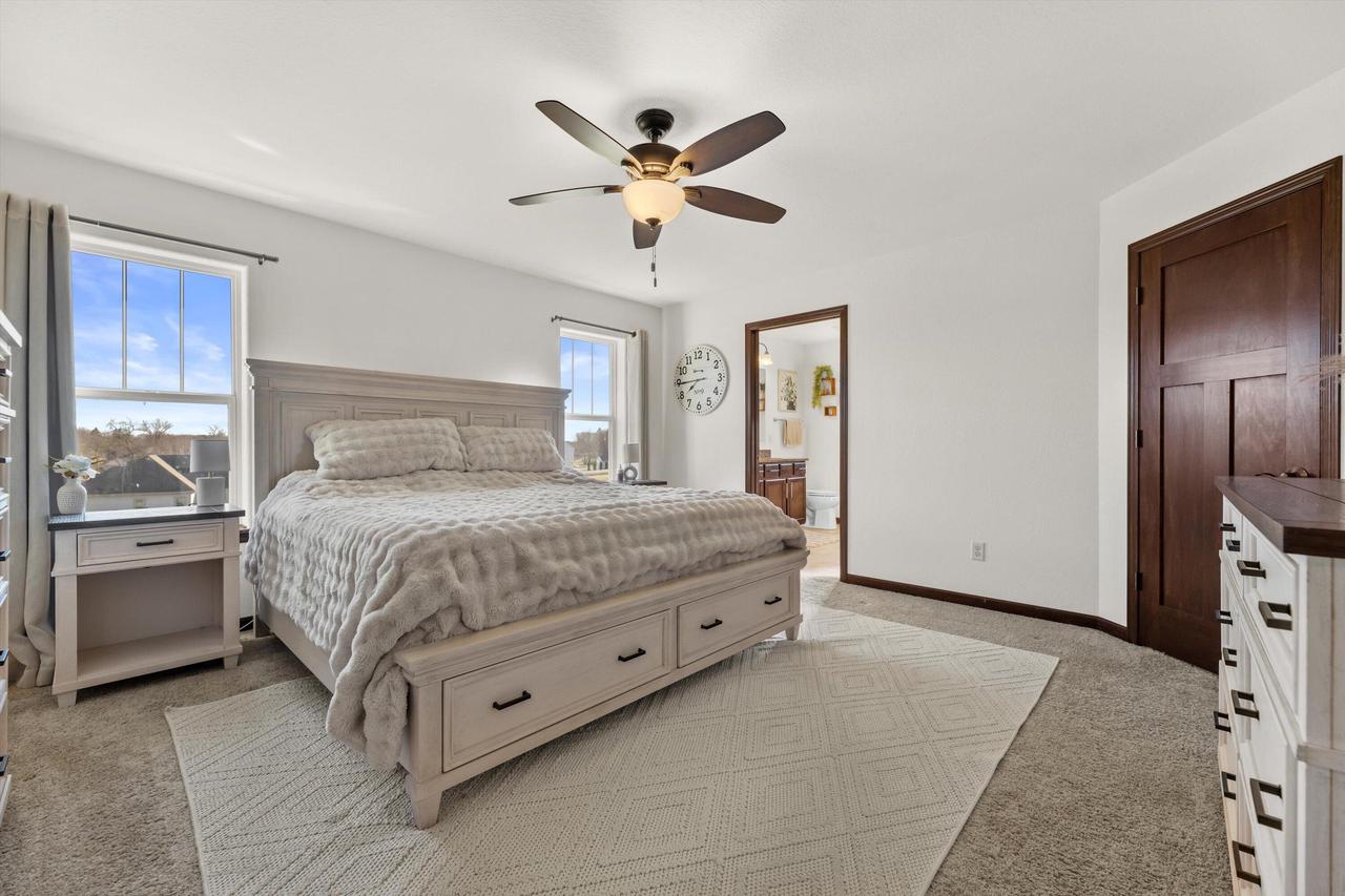 W222S3988 Timm DRIVE