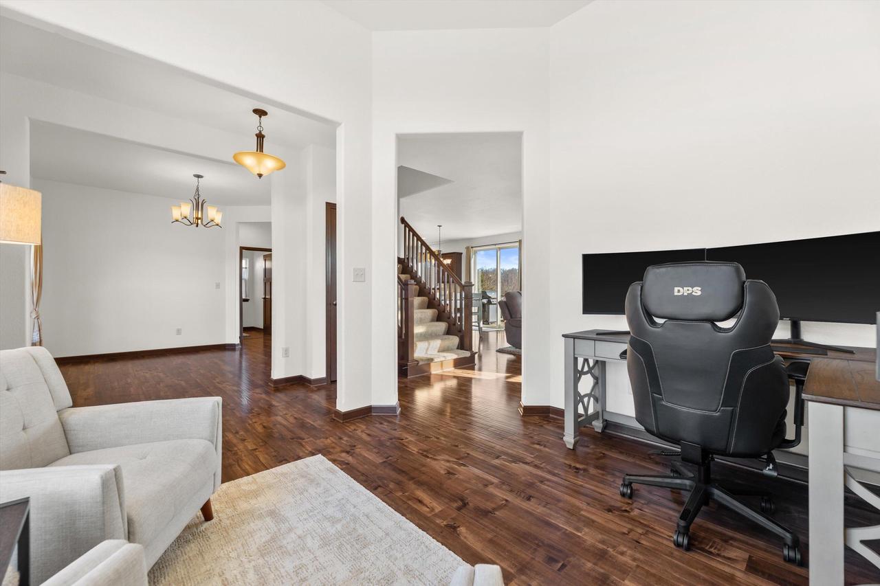 W222S3988 Timm DRIVE