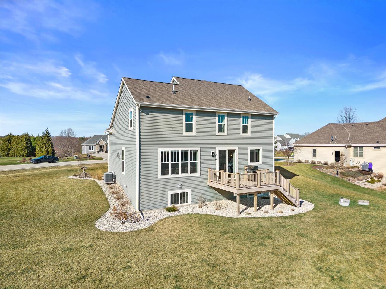 W222S3988 Timm DRIVE