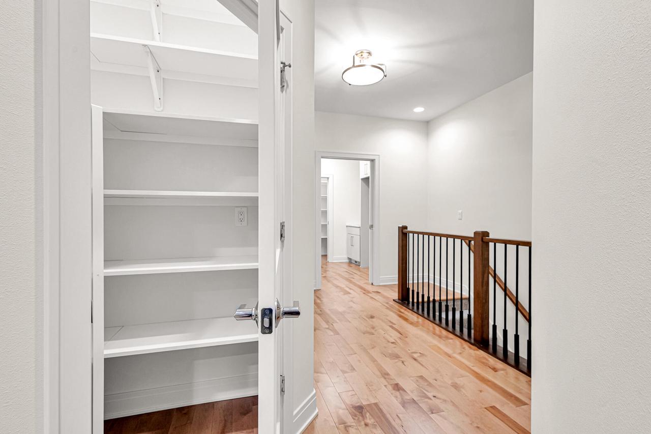 2960 North 186th STREET 10