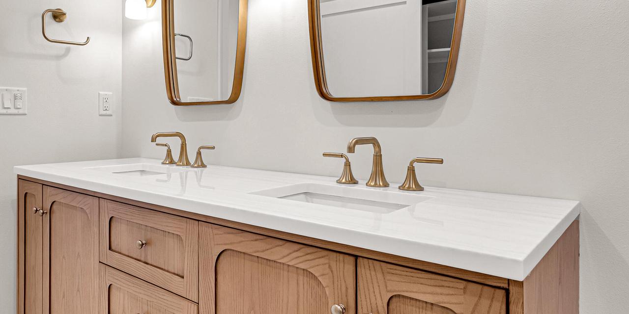 2960 North 186th STREET 10