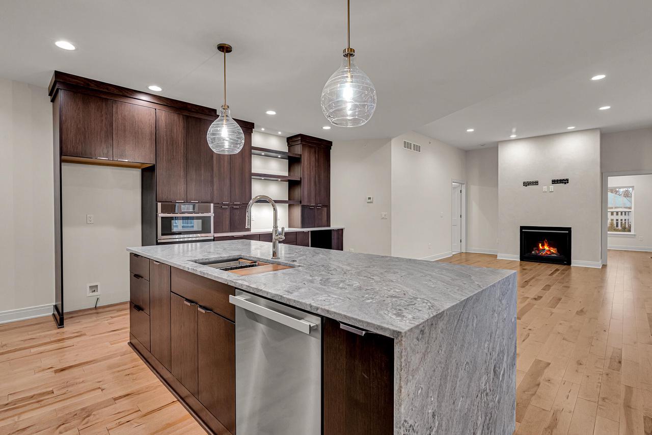 2960 North 186th STREET 10