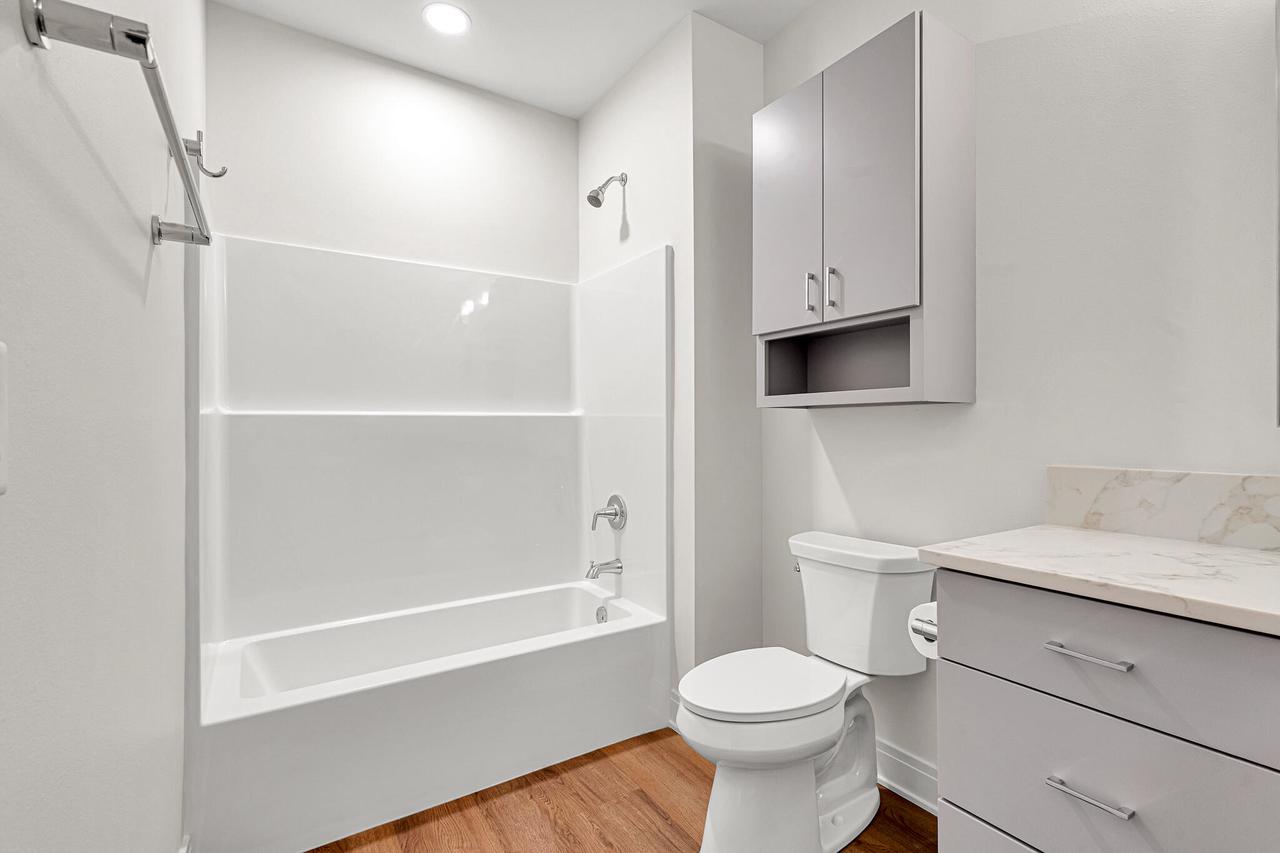 2960 North 186th STREET 10