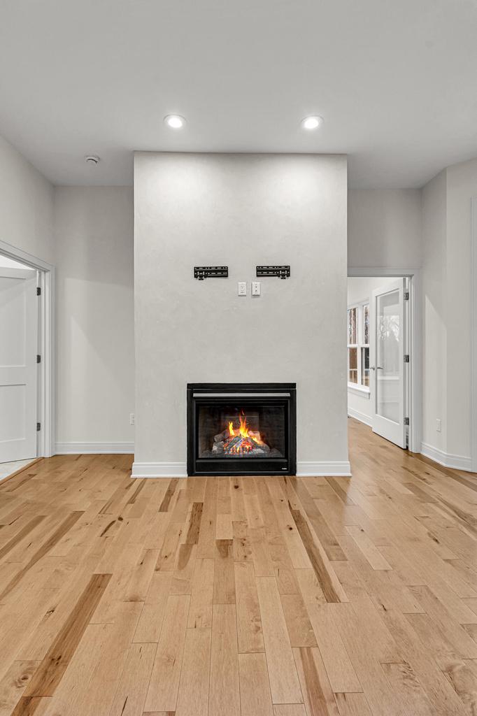 2960 North 186th STREET 10