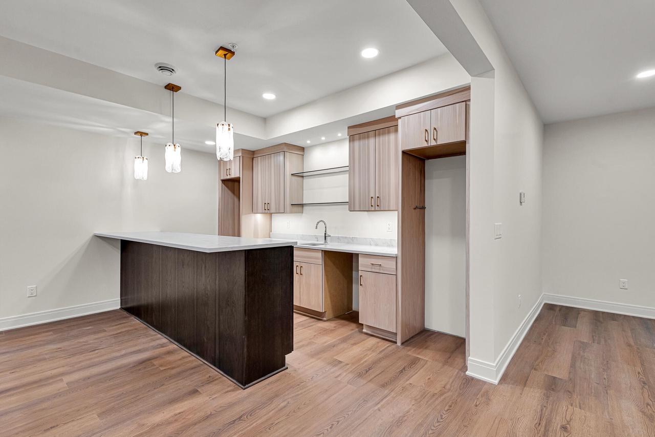 2960 North 186th STREET 10