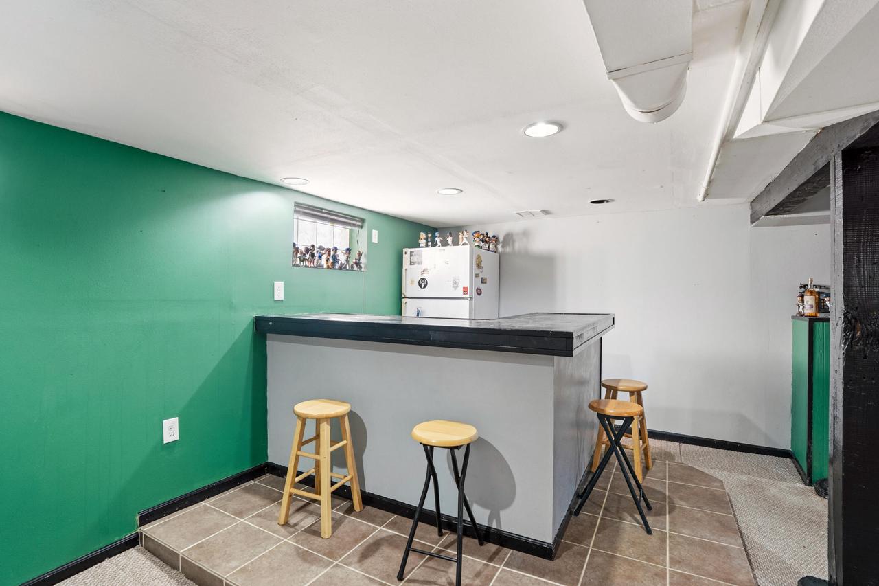 2222 S 72nd STREET