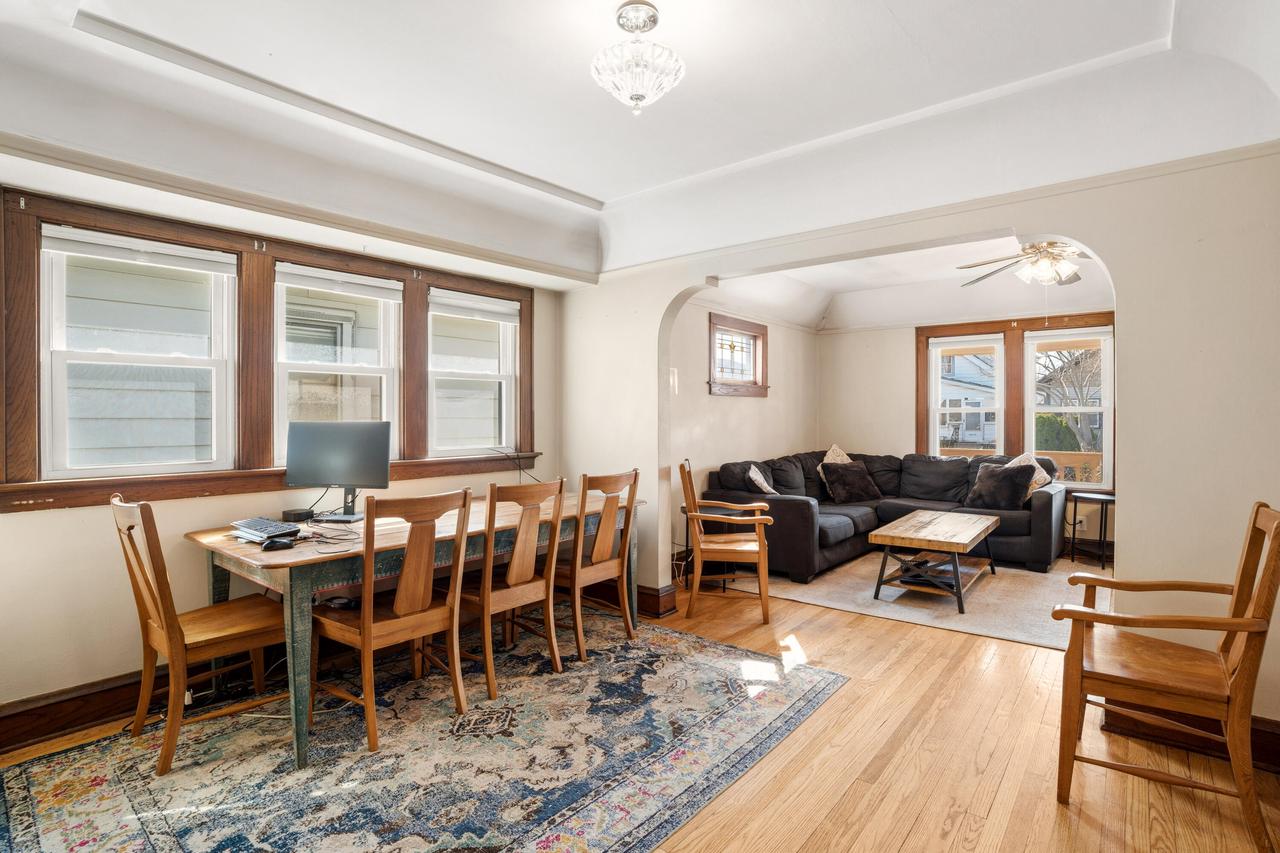 2222 S 72nd STREET