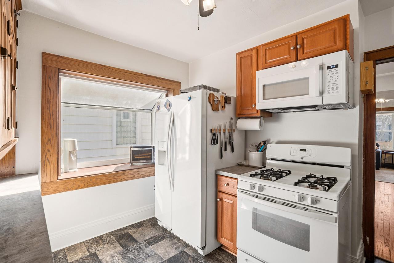 2222 S 72nd STREET