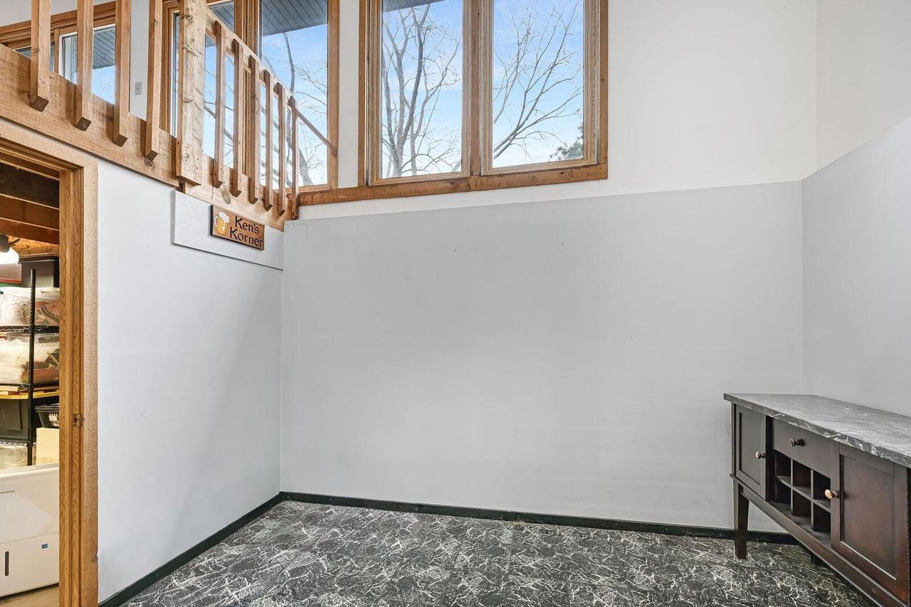 16285 West Mayflower DRIVE