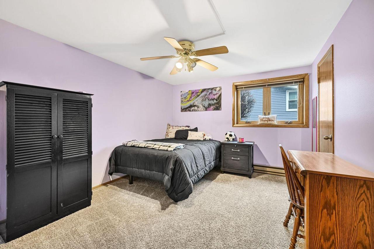 16285 West Mayflower DRIVE