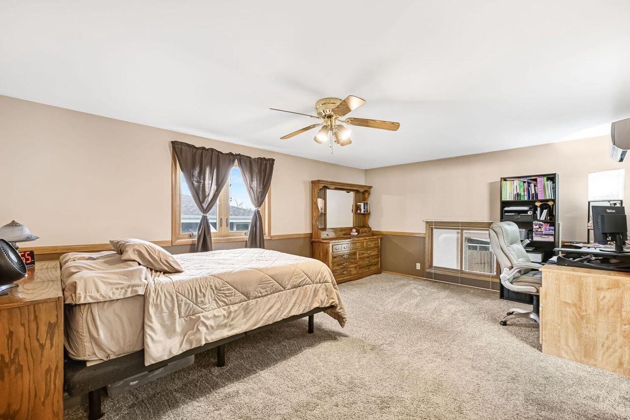 16285 West Mayflower DRIVE